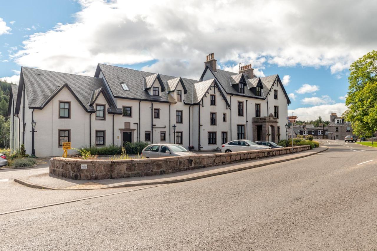 Historic Village, Rare Find, Amazing Views Ballater Esterno foto